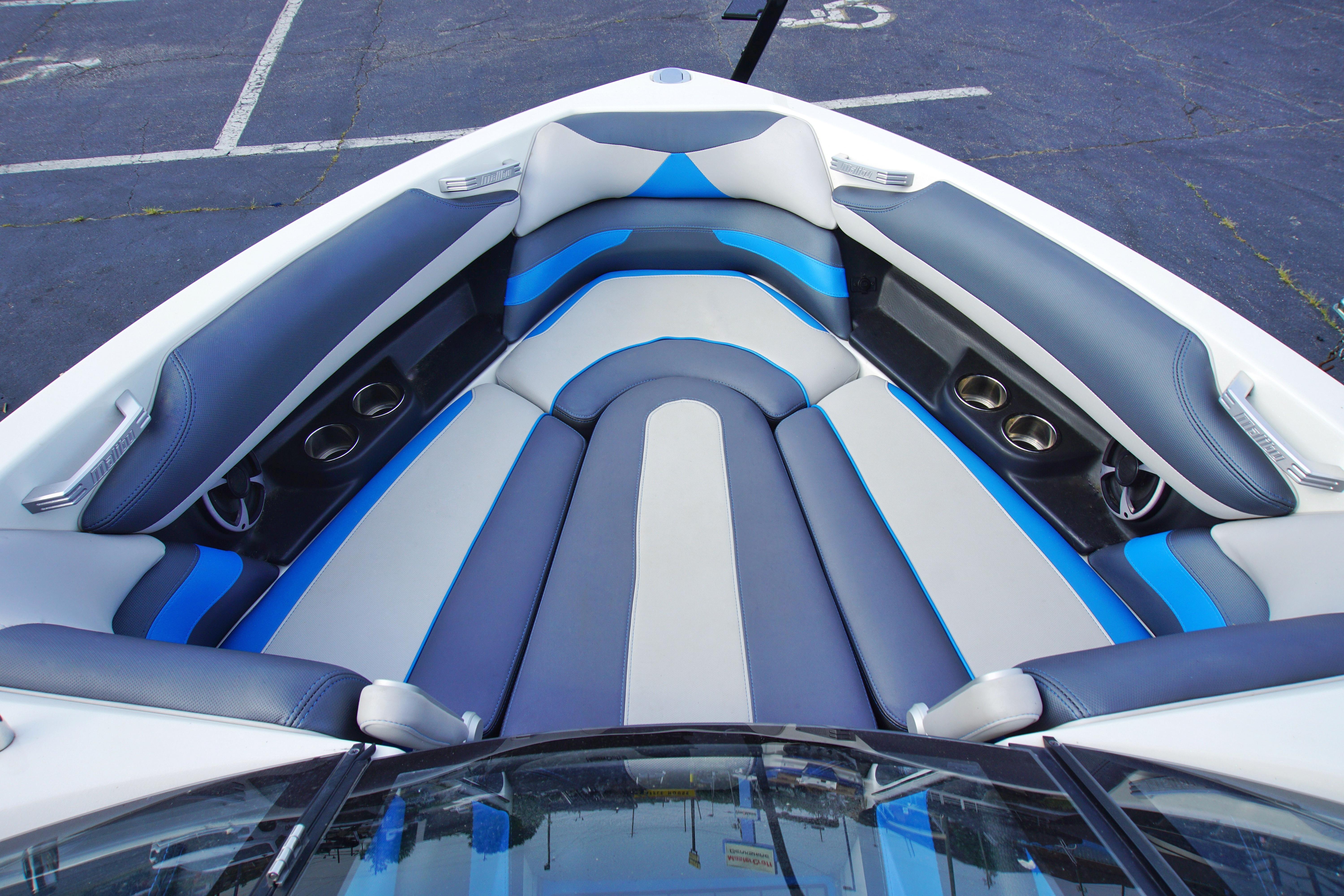 Slide: The Image of Malibu Wakesetter 23 LSV 2017 - 8