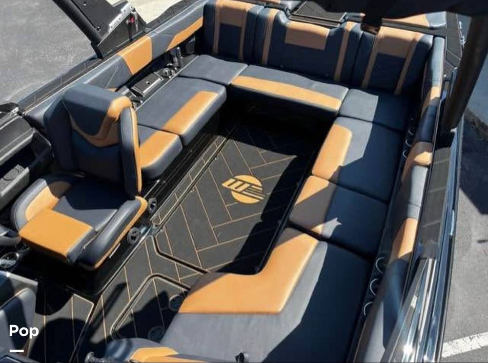 Slide: The Image of Malibu Wakesetter 23 LSV 2024 - 15591411