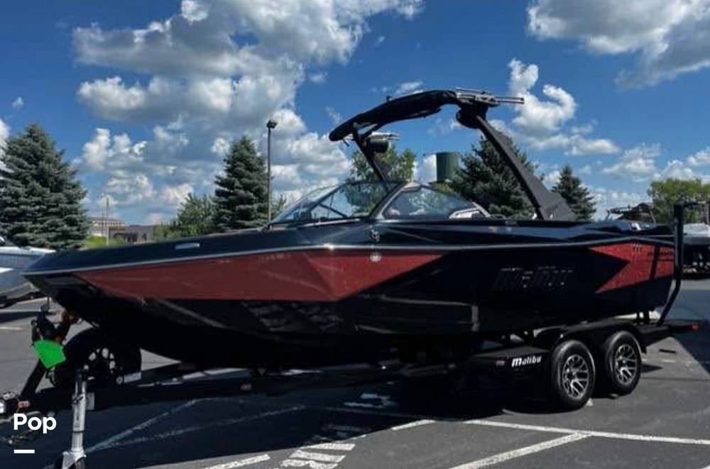 Slide: The Image of Malibu Wakesetter 23 LSV 2024 - 15591423