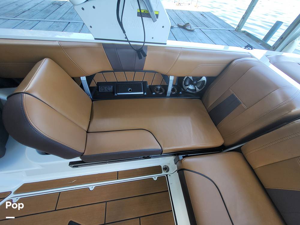 Slide: The Image of Malibu Wakesetter 23 MXZ 2020 - 14635316