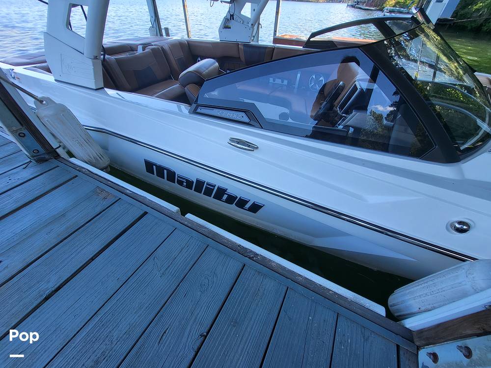 Slide: The Image of Malibu Wakesetter 23 MXZ 2020 - 14635350