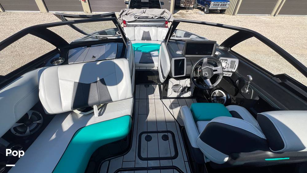 Slide: The Image of Malibu Wakesetter 23 MXZ 2021 - 14709036
