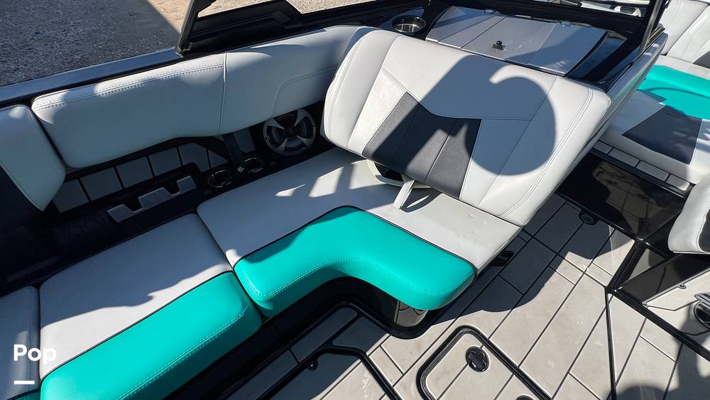 Slide: The Image of Malibu Wakesetter 23 MXZ 2021 - 14709074
