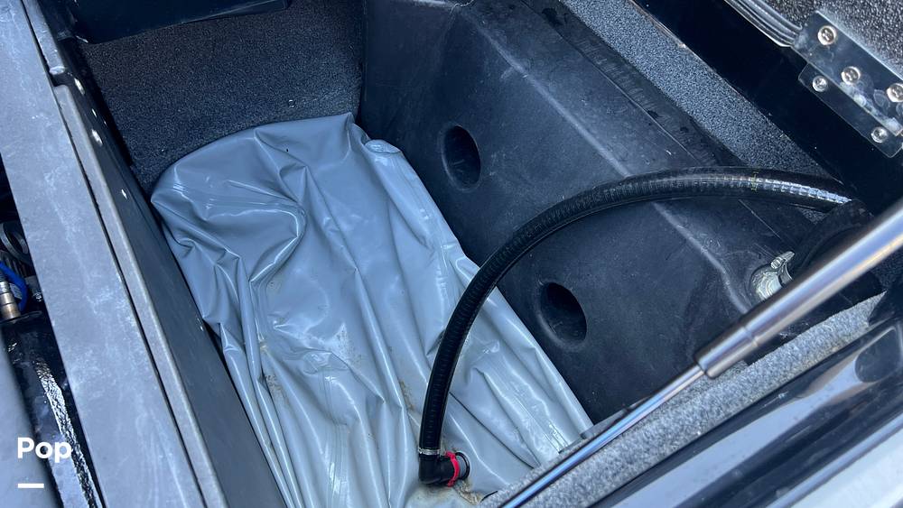 Slide: The Image of Malibu Wakesetter 23 MXZ 2021 - 14709078