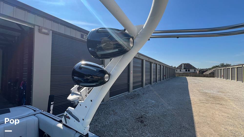 Slide: The Image of Malibu Wakesetter 23 MXZ 2021 - 14709193