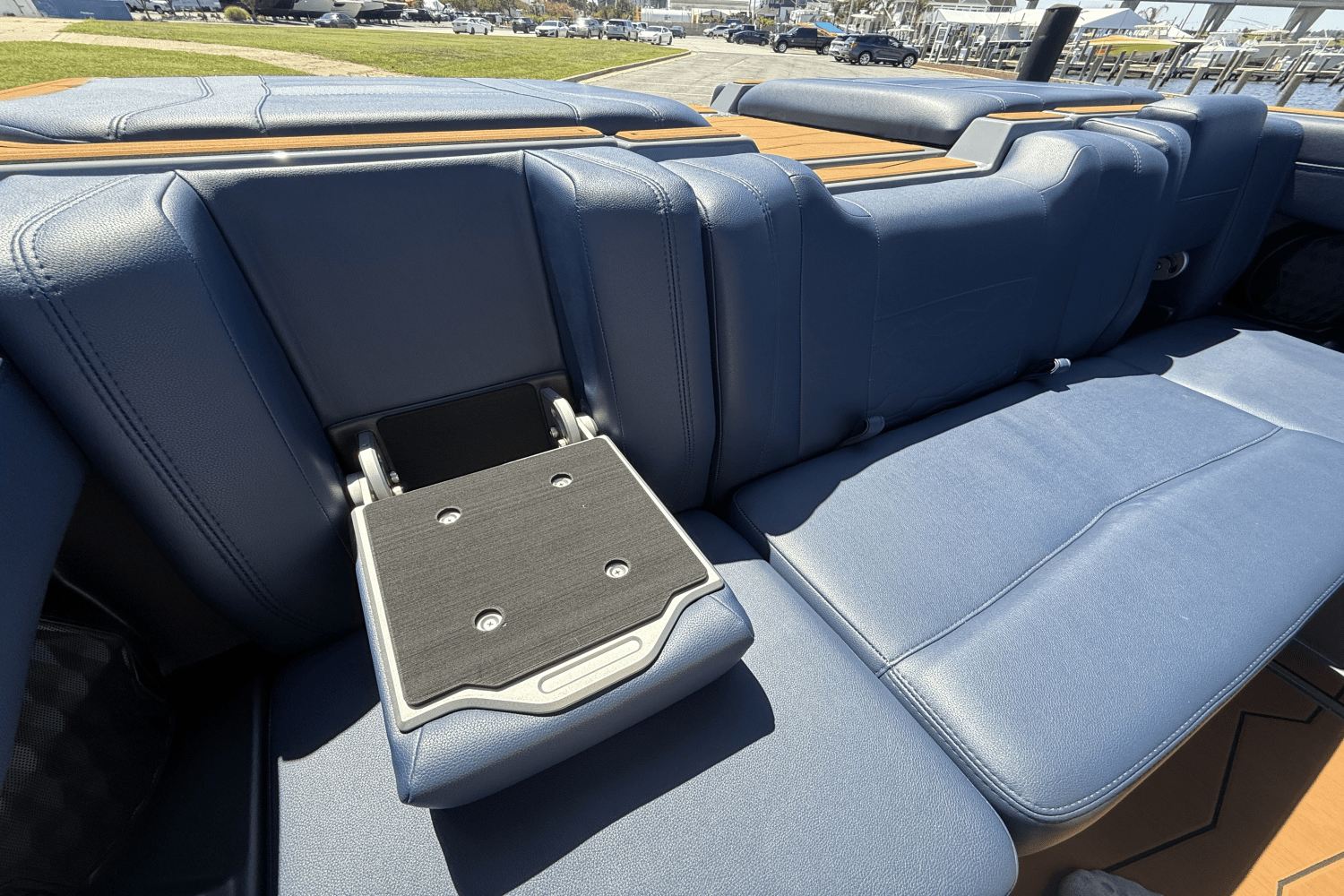 Slide: The Image of Malibu WAKESETTER 23 MXZ 2024 - 12