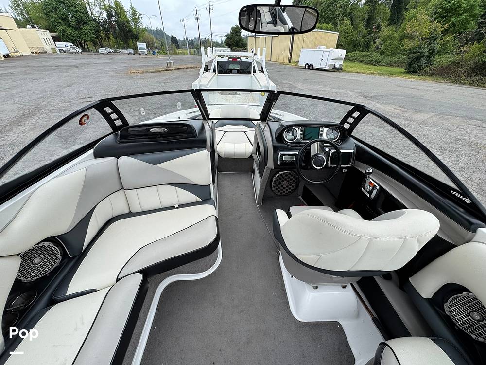 Slide: The Image of Malibu Wakesetter 247 LSV 2011 - 15403353