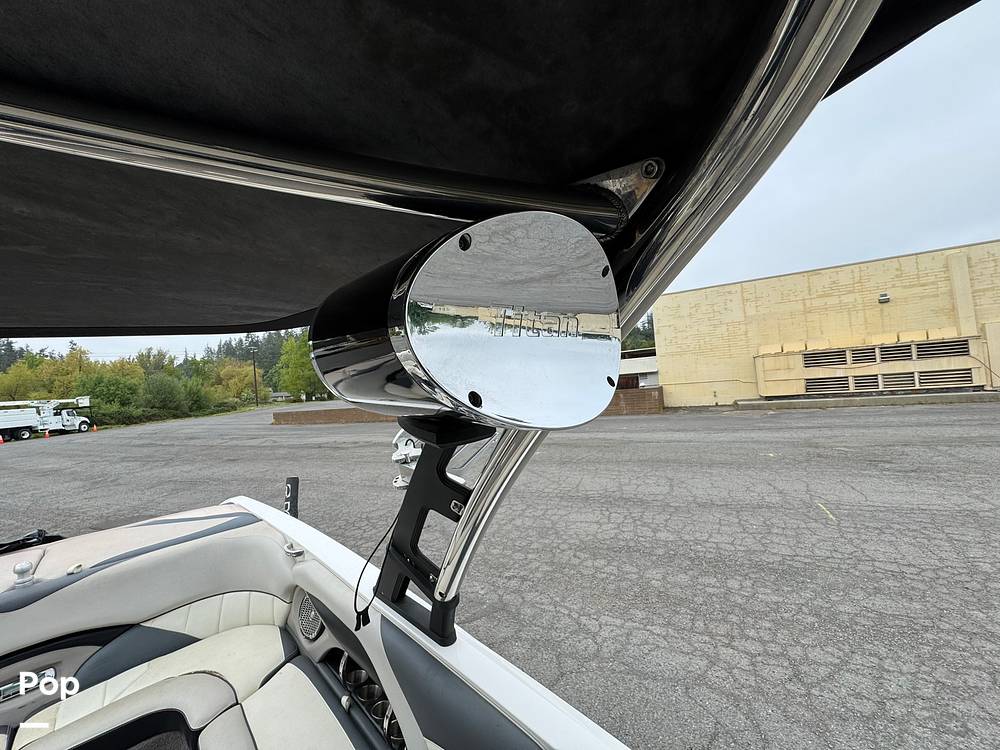 Slide: The Image of Malibu Wakesetter 247 LSV 2011 - 15403383