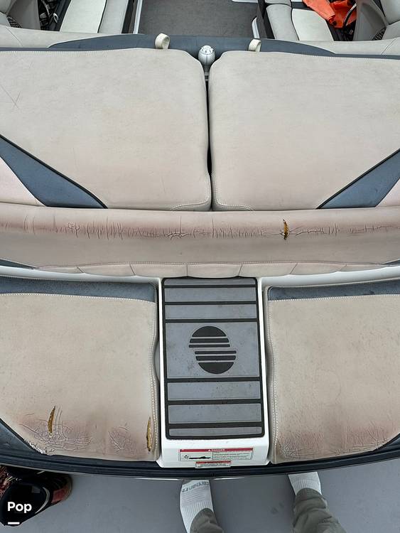 Slide: The Image of Malibu Wakesetter 247 LSV 2011 - 15403401