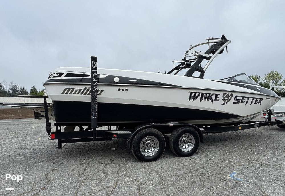 Slide: The Image of Malibu Wakesetter 247 LSV 2011 - 15403341