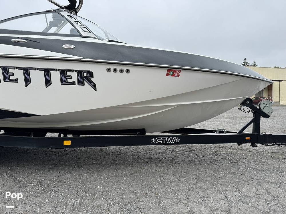 Slide: The Image of Malibu Wakesetter 247 LSV 2011 - 15403338