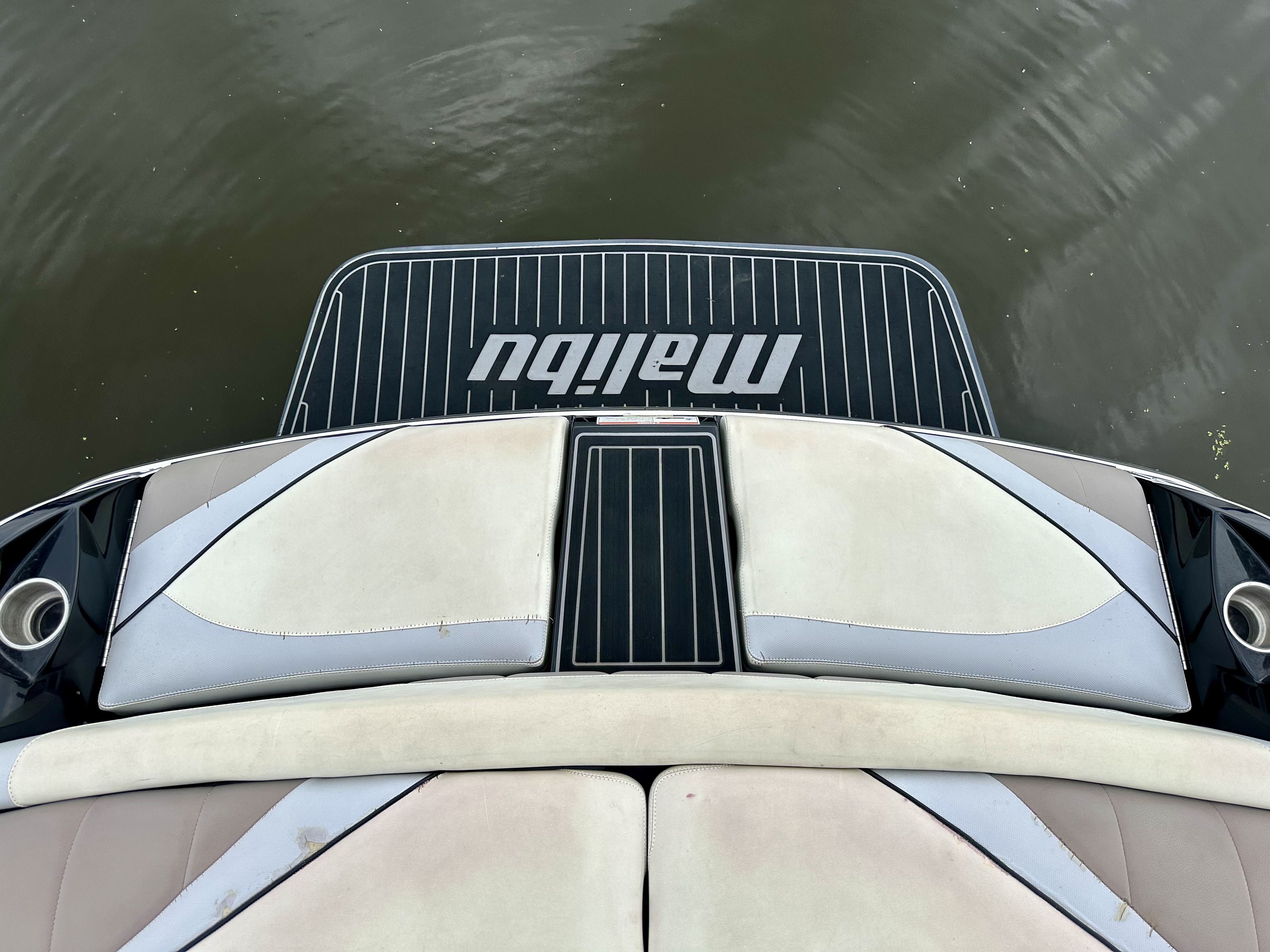 Slide: The Image of Malibu Wakesetter 247 LSV 2012 - 20