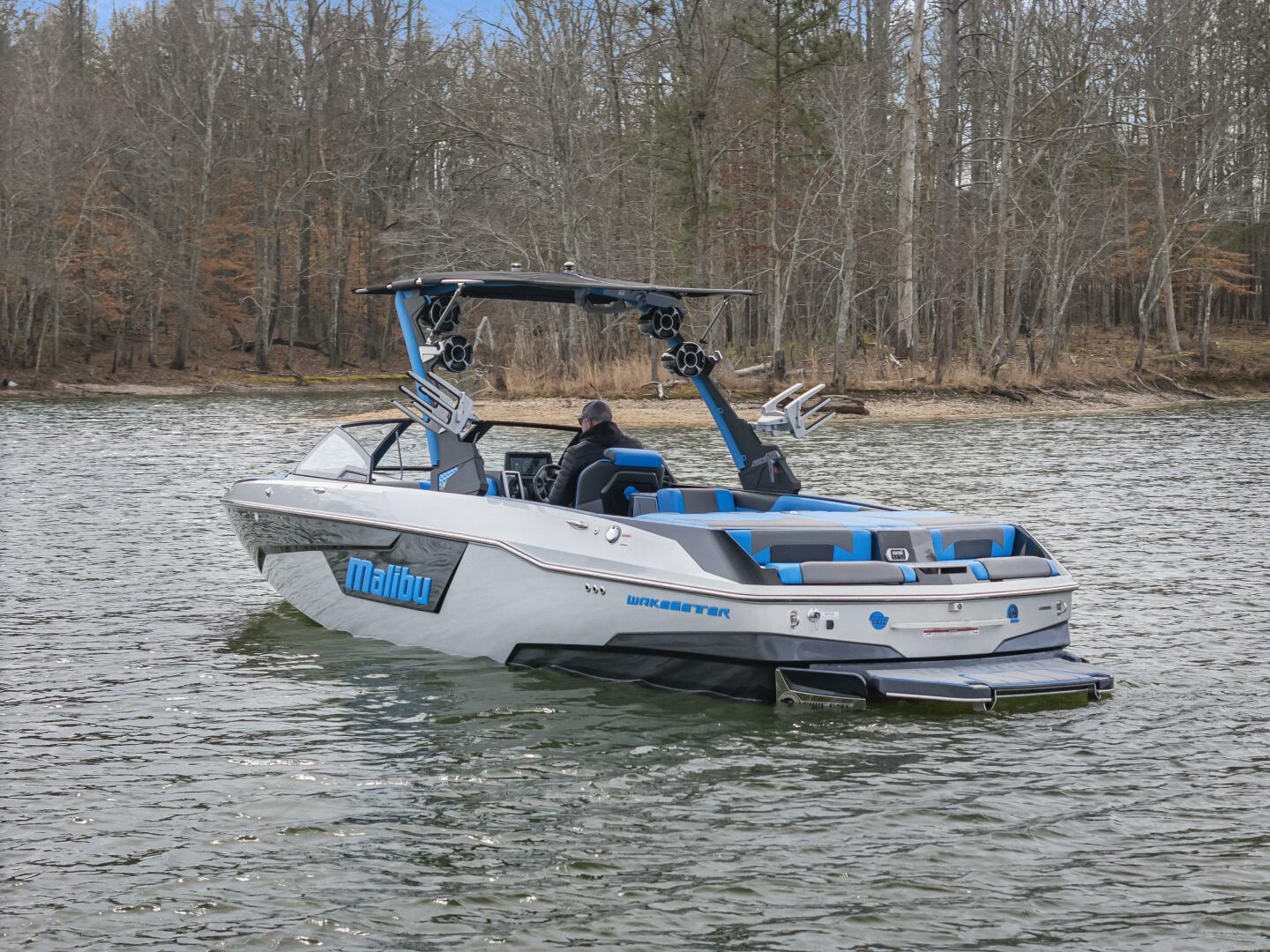 Slide: The Image of Malibu Wakesetter 25LSV 2021 - 5100813
