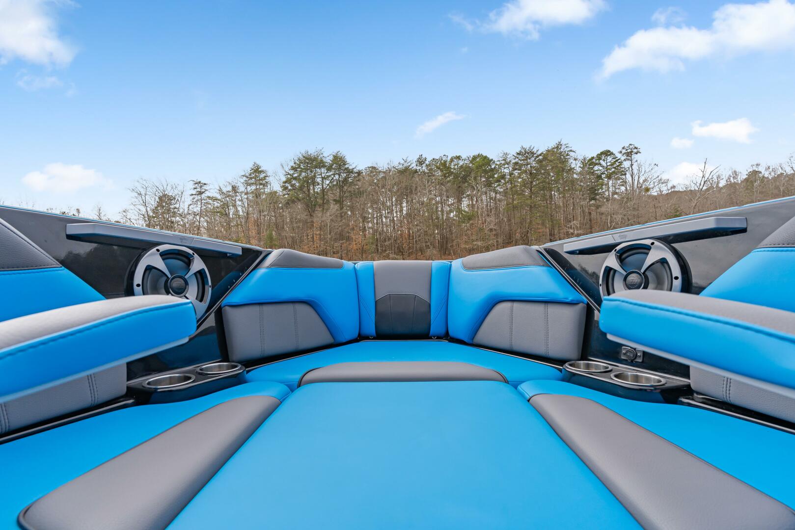 Slide: The Image of Malibu Wakesetter 25LSV 2021 - 5100815