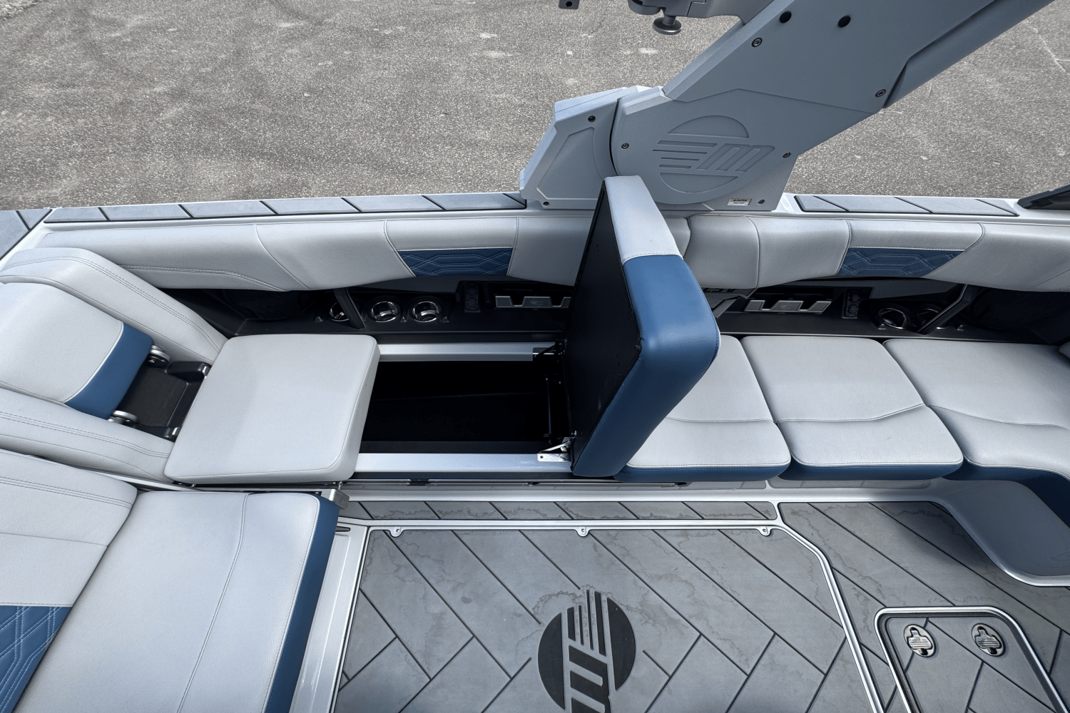 Slide: The Image of Malibu WAKESETTER 25 LSV 2022 - 23