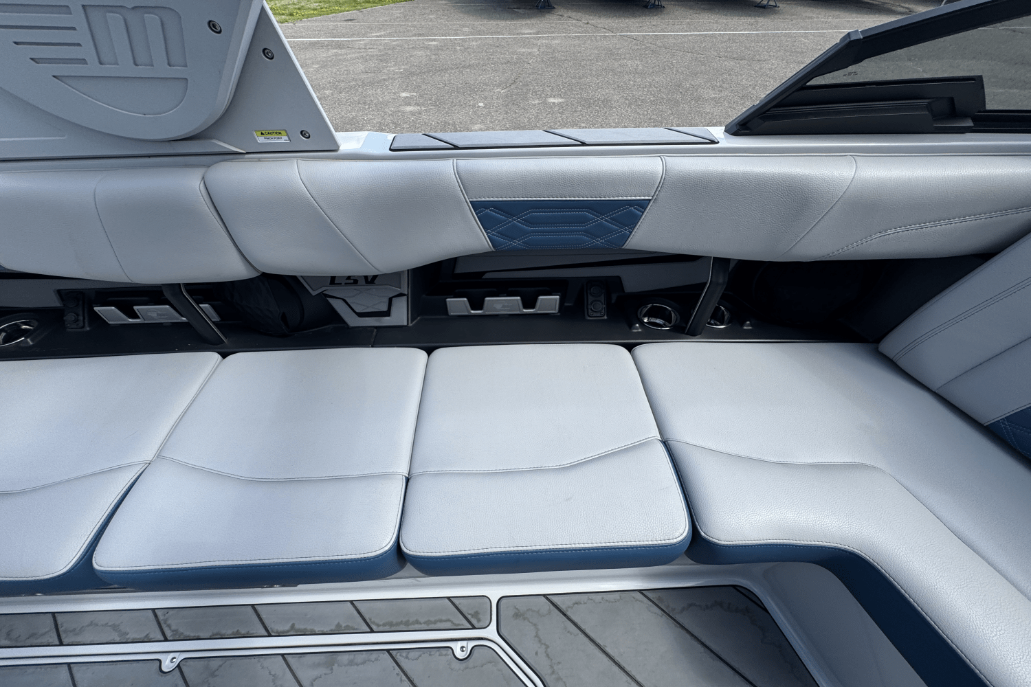 Slide: The Image of Malibu WAKESETTER 25 LSV 2022 - 25