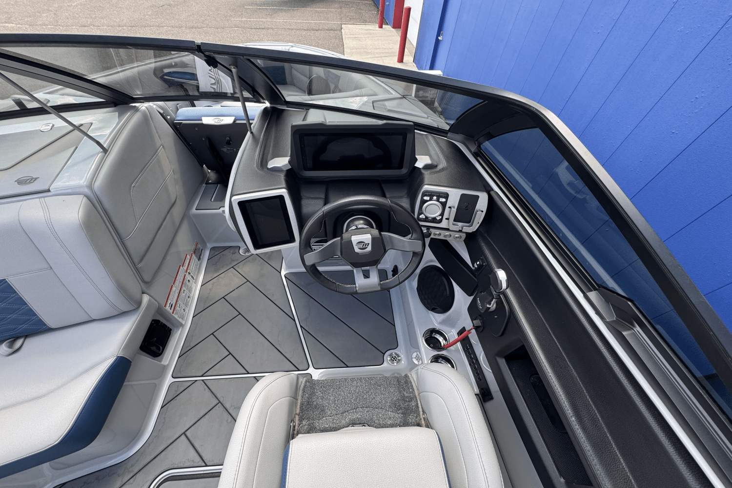 Slide: The Image of Malibu WAKESETTER 25 LSV 2022 - 34