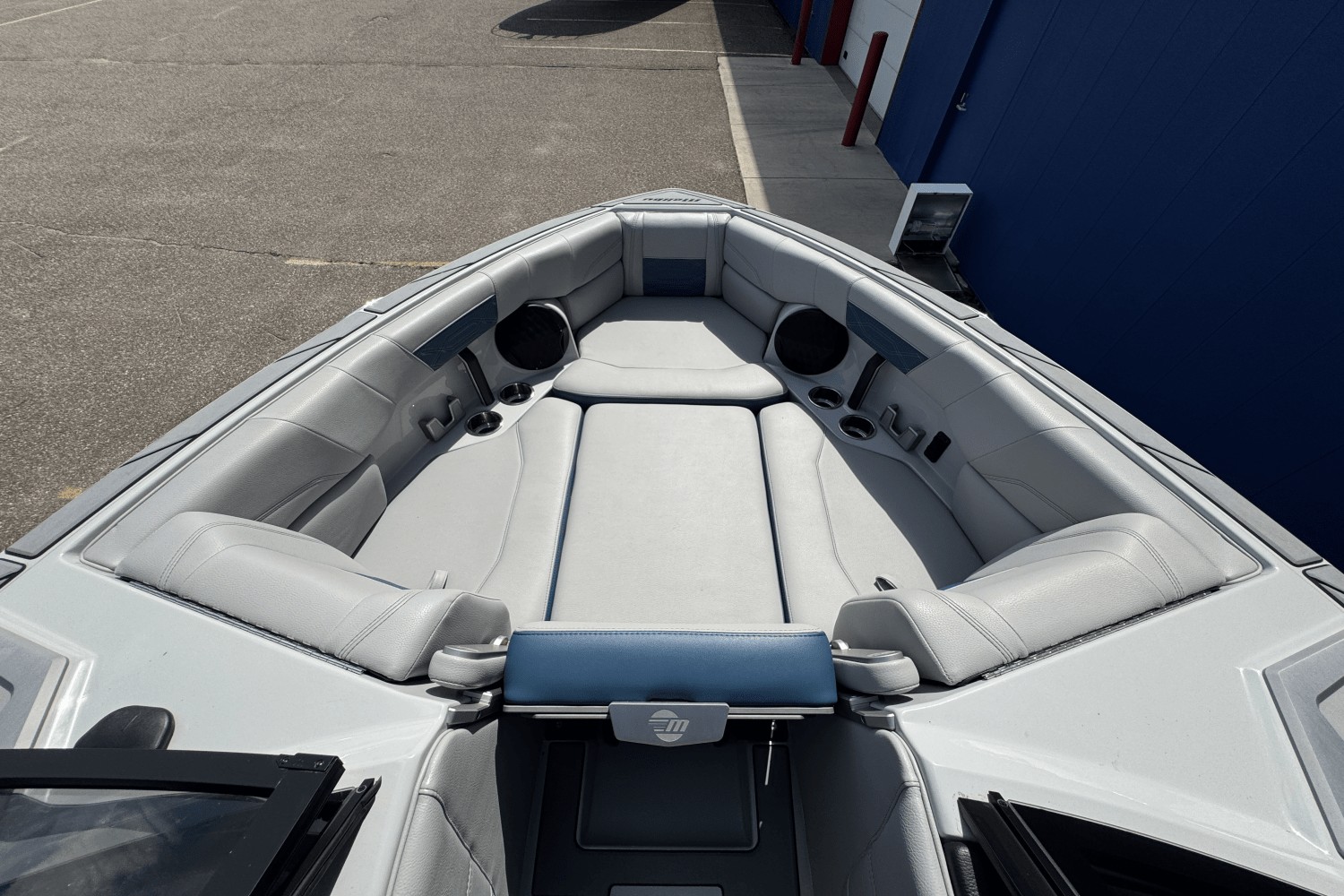 Slide: The Image of Malibu WAKESETTER 25 LSV 2022 - 39