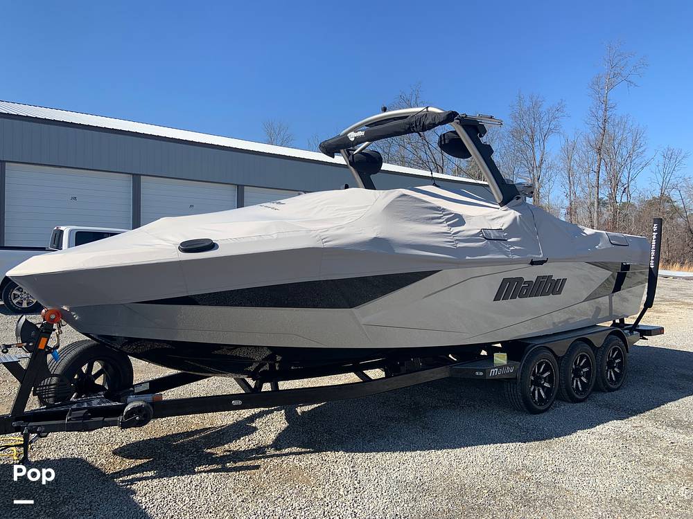 Slide: The Image of Cover - Full Boat - 13738577