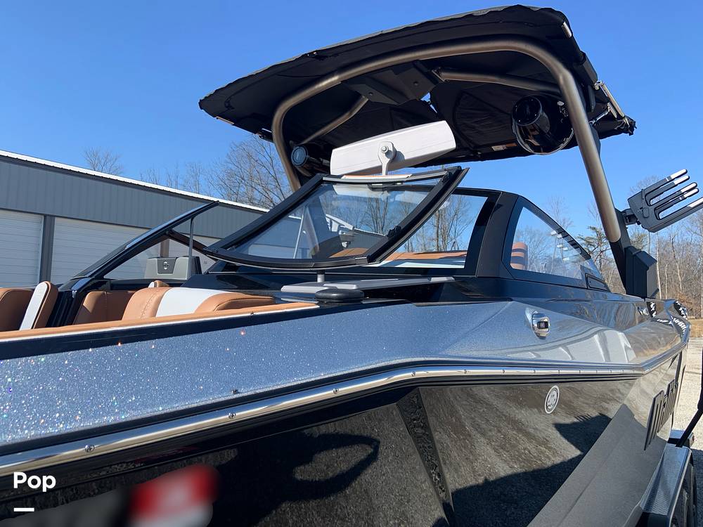 Slide: The Image of Malibu Wakesetter 26 LSV 2023 - 13733853