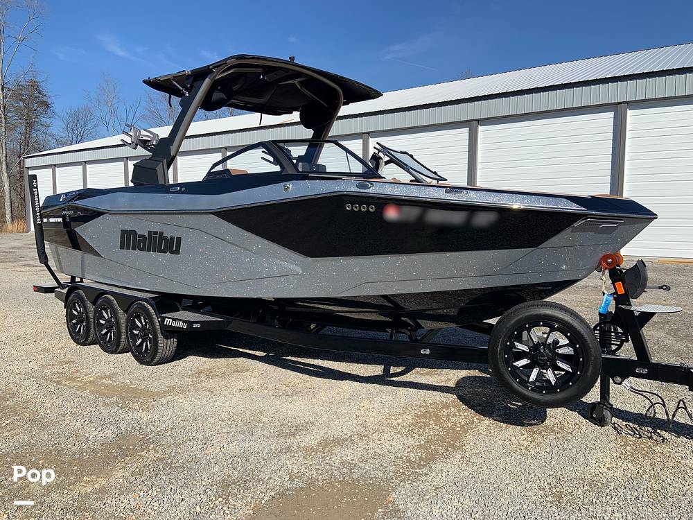 Slide: The Image of Malibu Wakesetter 26 LSV 2023 - 13733858