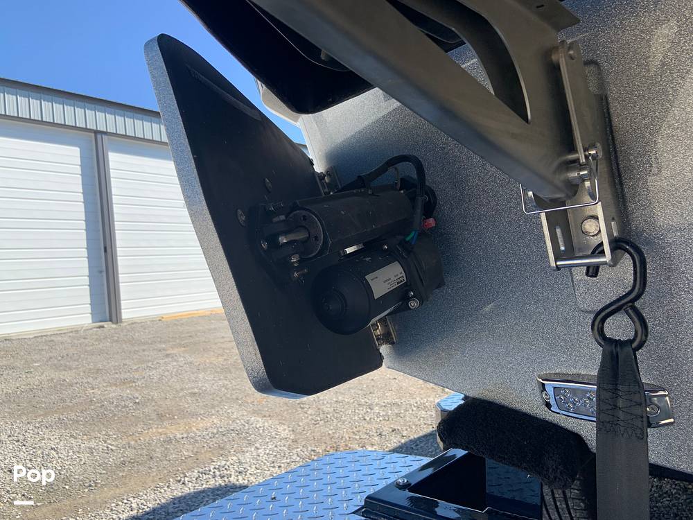 Slide: The Image of Malibu Wakesetter 26 LSV 2023 - 13735438