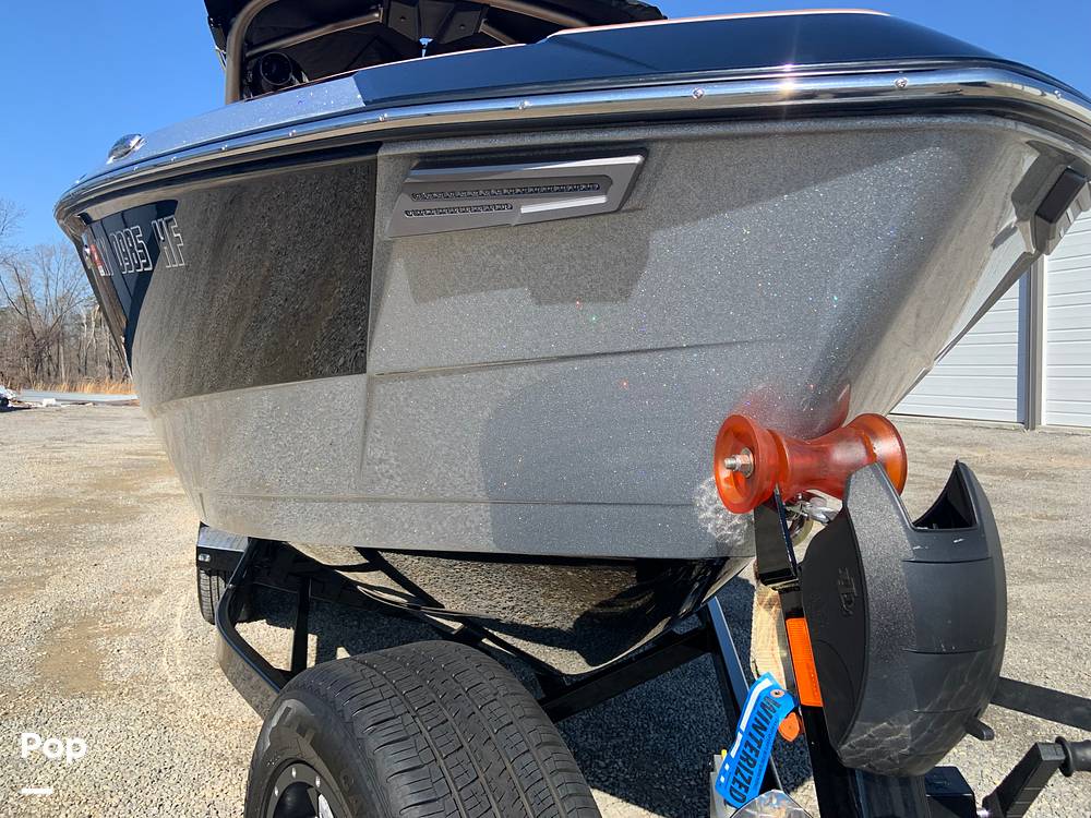 Slide: The Image of Malibu Wakesetter 26 LSV 2023 - 13735463