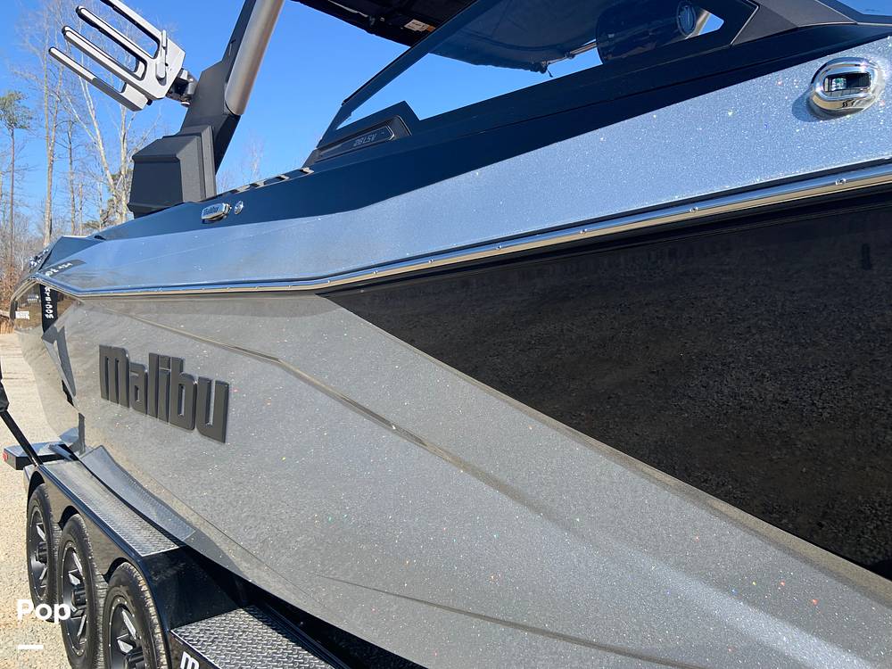 Slide: The Image of Malibu Wakesetter 26 LSV 2023 - 13735469