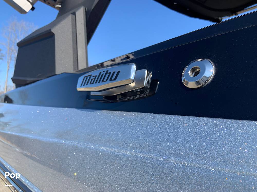 Slide: The Image of Malibu Wakesetter 26 LSV 2023 - 13735475