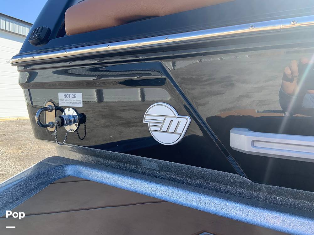 Slide: The Image of Malibu Wakesetter 26 LSV 2023 - 13735485