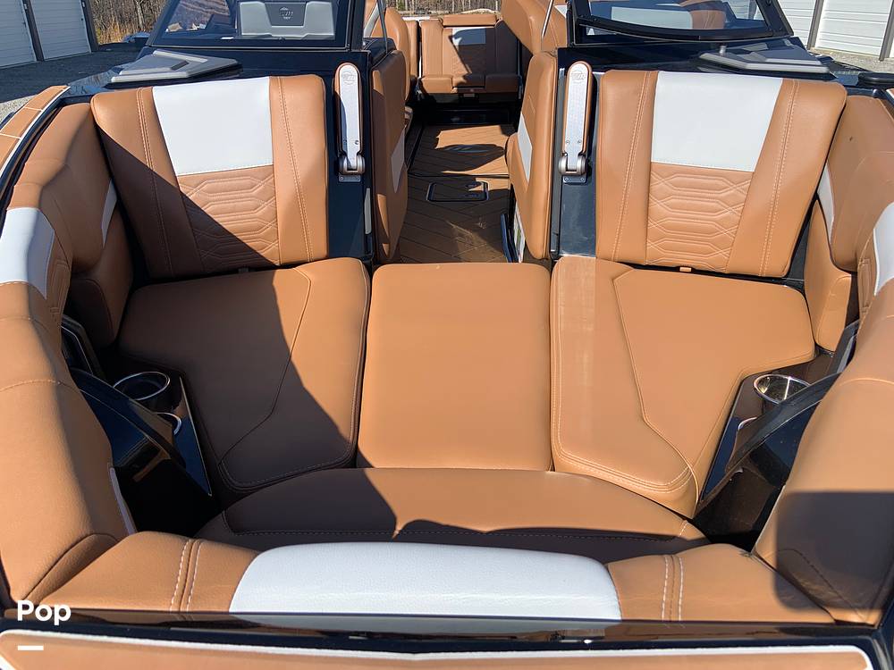 Slide: The Image of Malibu Wakesetter 26 LSV 2023 - 13735497