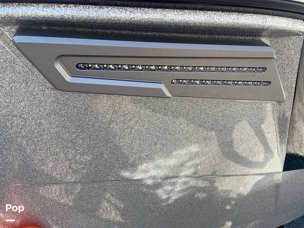 Slide: The Image of Docking Lights - 13735498