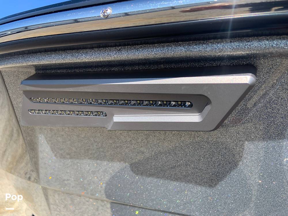 Slide: The Image of Docking Lights - 13735500