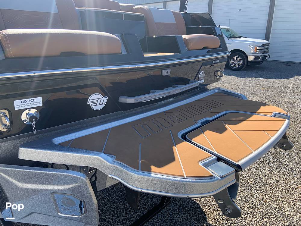 Slide: The Image of Malibu Wakesetter 26 LSV 2023 - 13735503