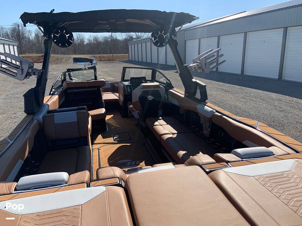 Slide: The Image of Malibu Wakesetter 26 LSV 2023 - 13735507