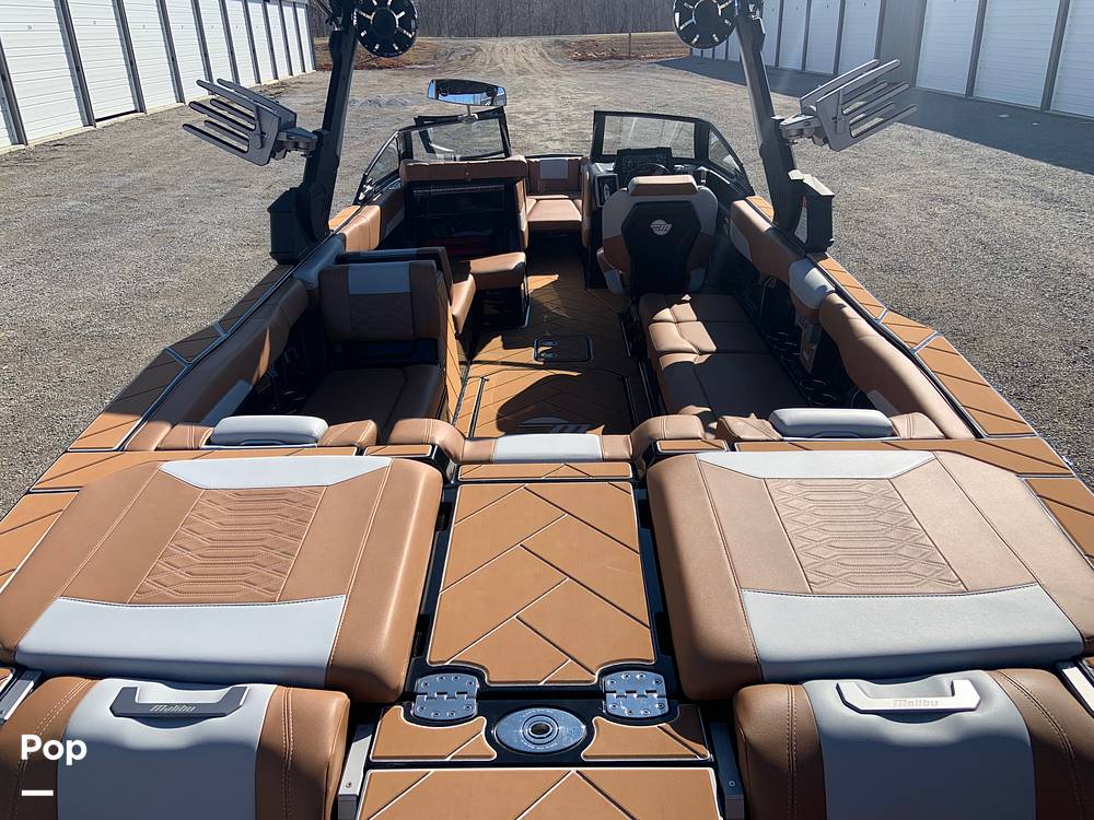Slide: The Image of Malibu Wakesetter 26 LSV 2023 - 13735514