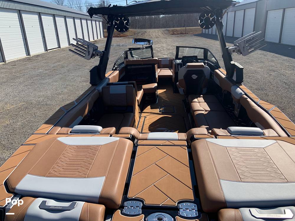 Slide: The Image of Malibu Wakesetter 26 LSV 2023 - 13735515
