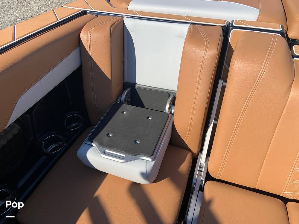 Slide: The Image of Step Down - 13735539