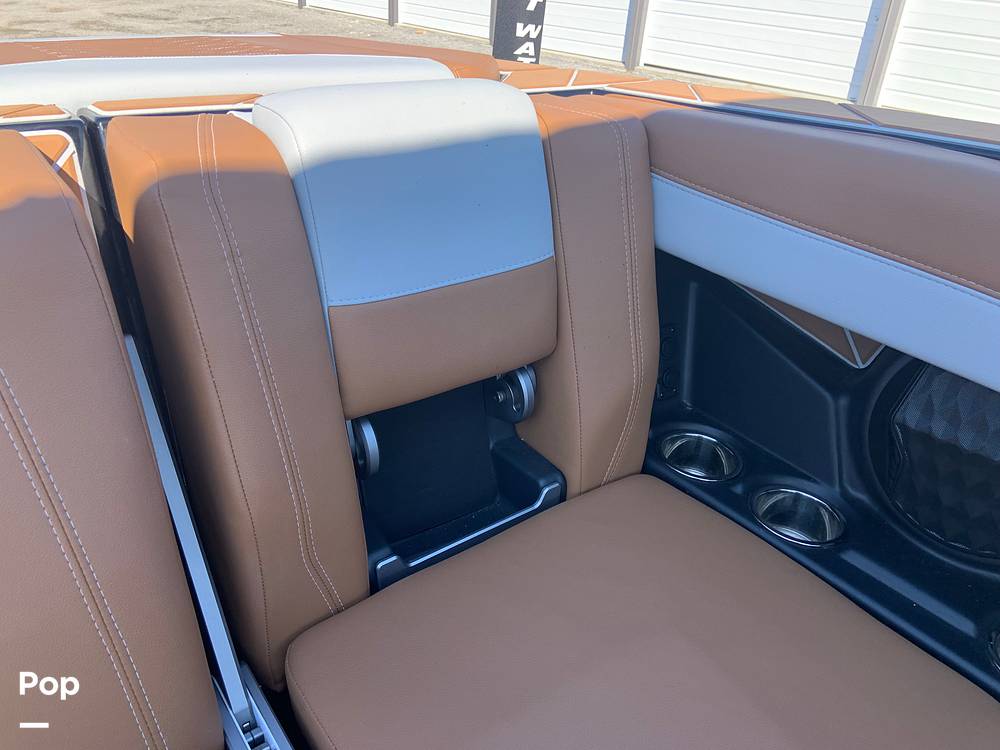 Slide: The Image of Malibu Wakesetter 26 LSV 2023 - 13735540