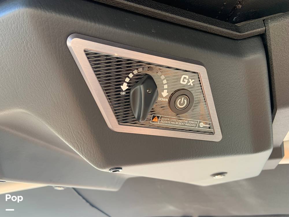 Slide: The Image of Malibu Wakesetter 26 LSV 2023 - 13735555