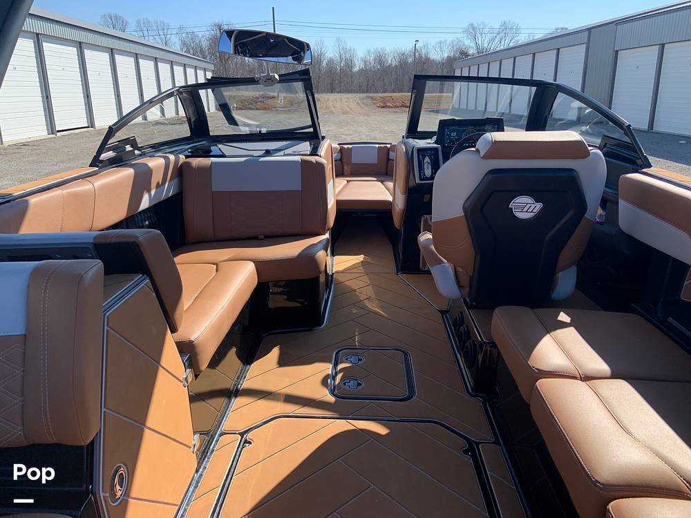 Slide: The Image of Malibu Wakesetter 26 LSV 2023 - 13735560