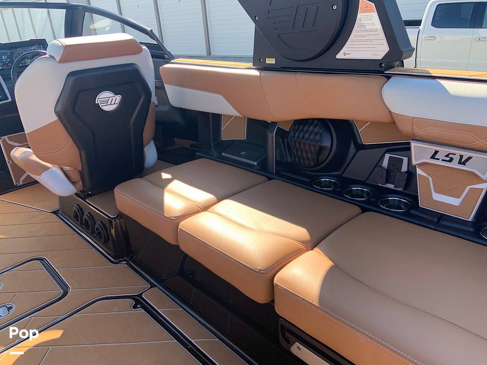 Slide: The Image of Malibu Wakesetter 26 LSV 2023 - 13735564