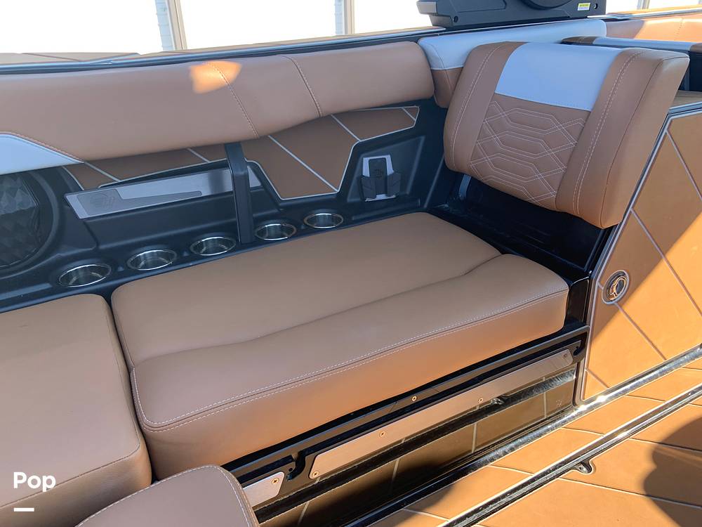 Slide: The Image of Malibu Wakesetter 26 LSV 2023 - 13735637