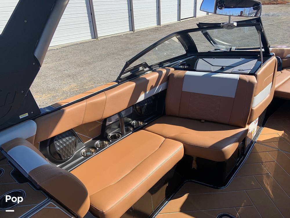 Slide: The Image of Malibu Wakesetter 26 LSV 2023 - 13735643