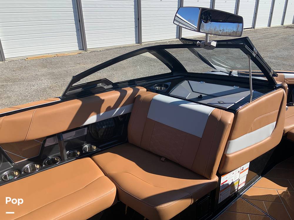 Slide: The Image of Malibu Wakesetter 26 LSV 2023 - 13735646