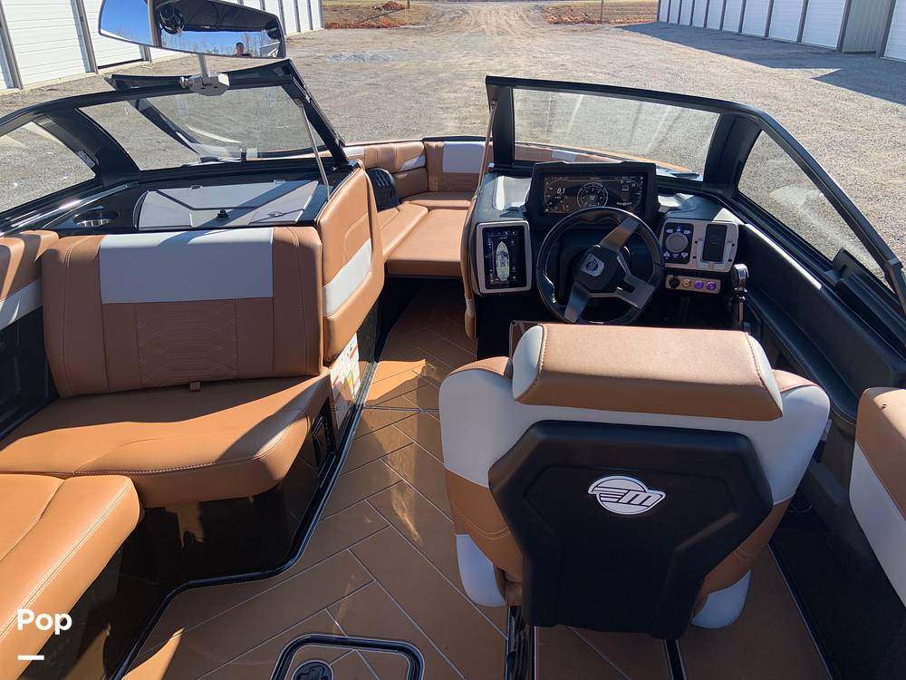 Slide: The Image of Malibu Wakesetter 26 LSV 2023 - 13735647