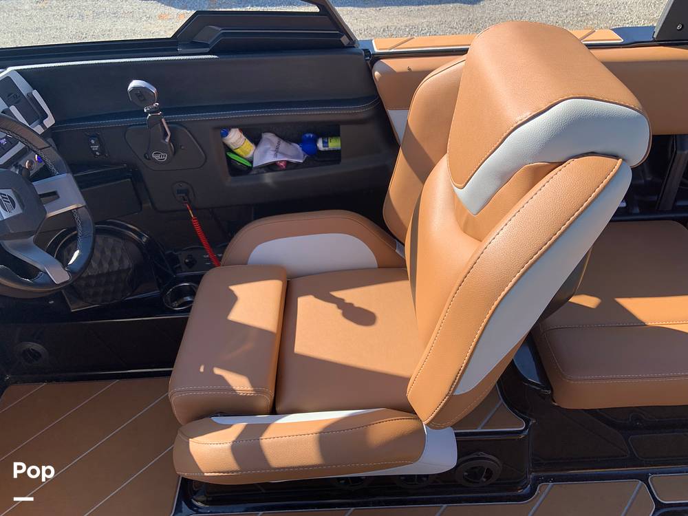 Slide: The Image of Malibu Wakesetter 26 LSV 2023 - 13735649