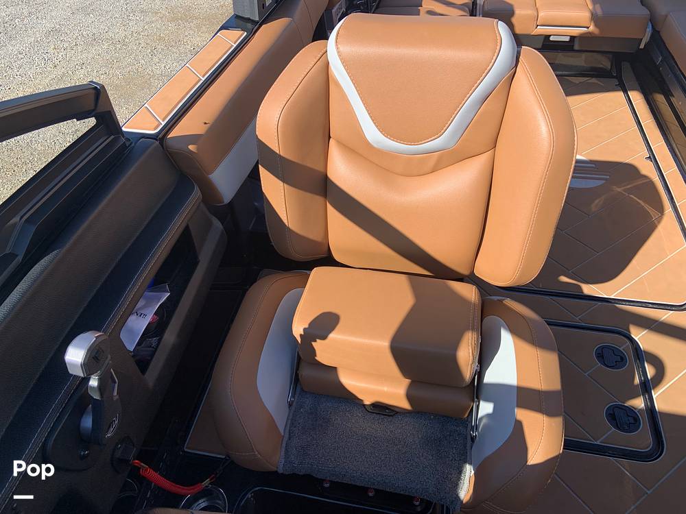 Slide: The Image of Bolster Seat - 13735651