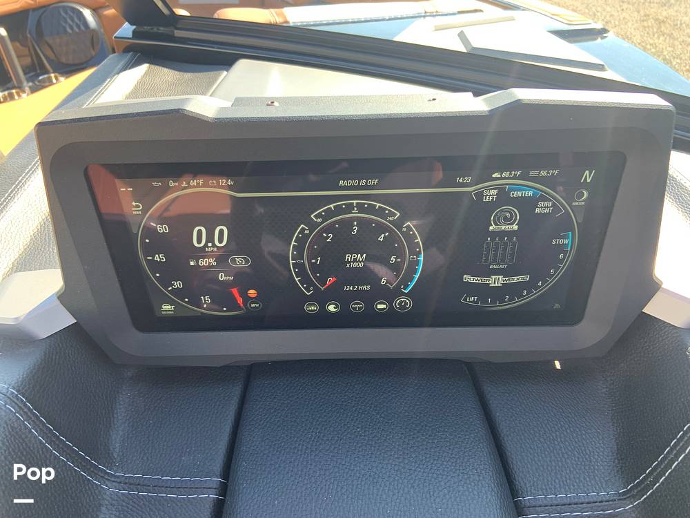 Slide: The Image of Malibu Wakesetter 26 LSV 2023 - 13735659