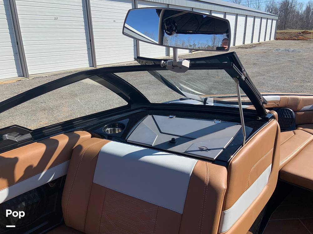 Slide: The Image of Malibu Wakesetter 26 LSV 2023 - 13735678